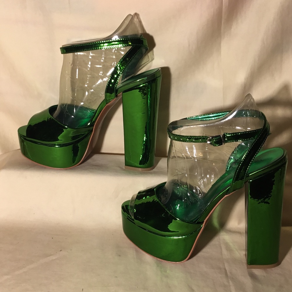 Metallic Green Platform Heels with Ankelet Straps